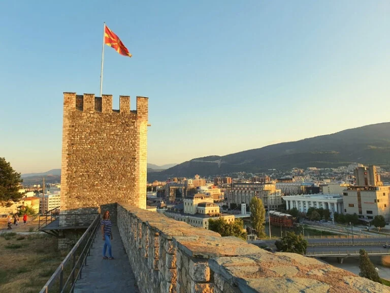 Vistas desde la Fortaleza Kale, Skopje