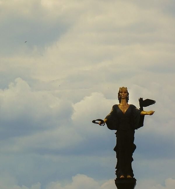 Estatua Santa Sofía