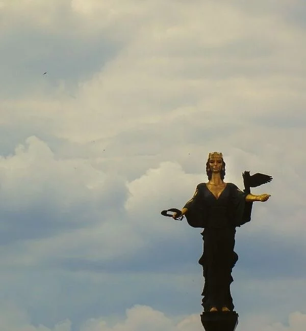 Estatua Santa Sofía